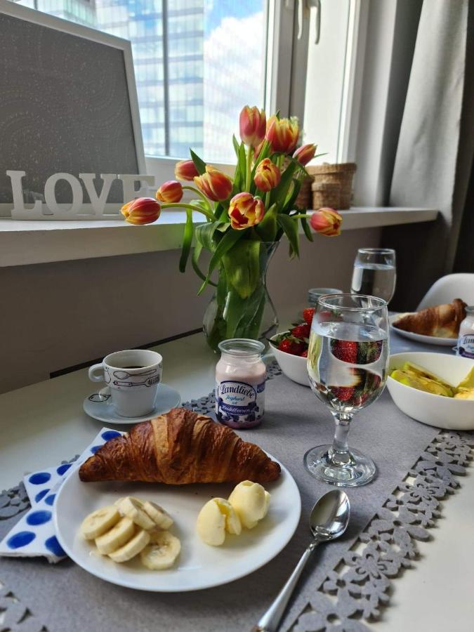 Apartament Chmielna Varsó Kültér fotó