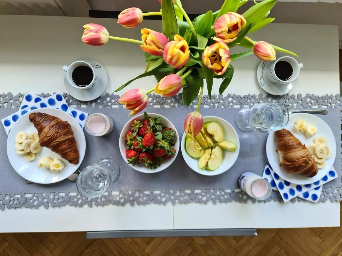 Apartament Chmielna Varsó Kültér fotó